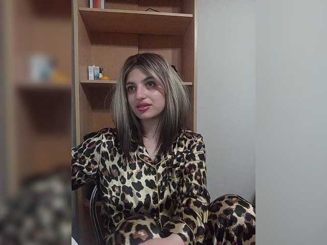 Sonyagasay live webcam show