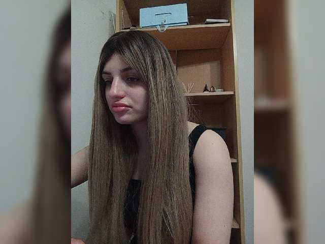 Sonyagasay live cam on BongaCams