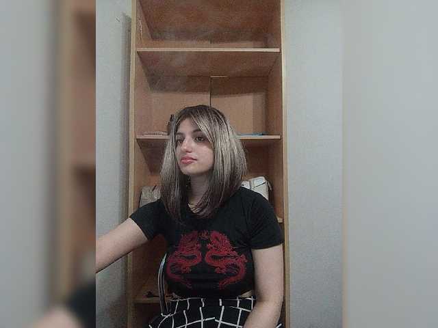 Sonyagasay live cam on BongaCams