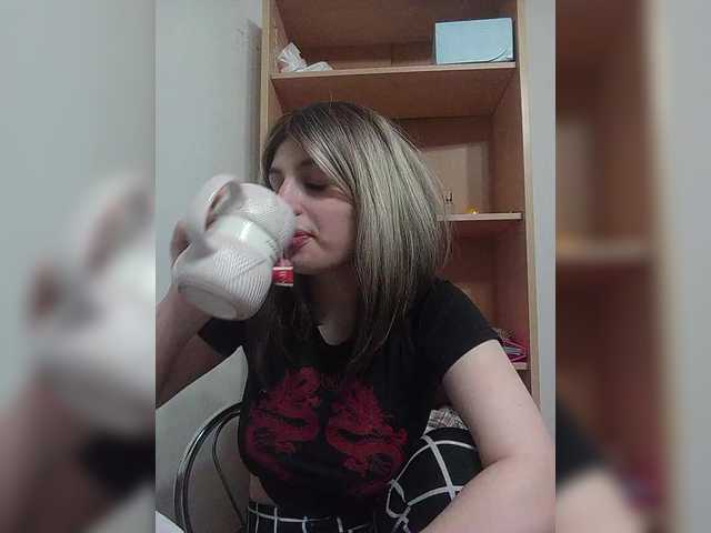 Sonyagasay live cam on BongaCams