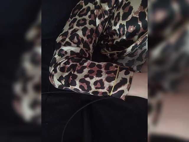Sonyagasay live cam on BongaCams