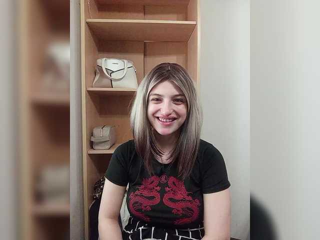 Sonyagasay live cam on BongaCams
