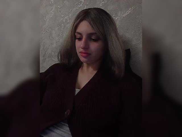 Sonyagasay live cam on BongaCams