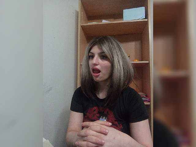 Sonyagasay live cam on BongaCams