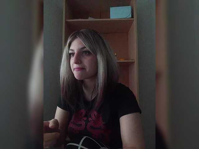 Sonyagasay live cam on BongaCams