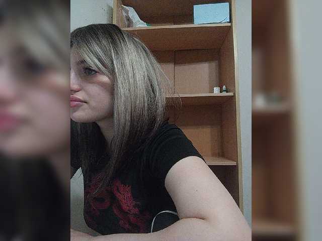 Sonyagasay live cam on BongaCams