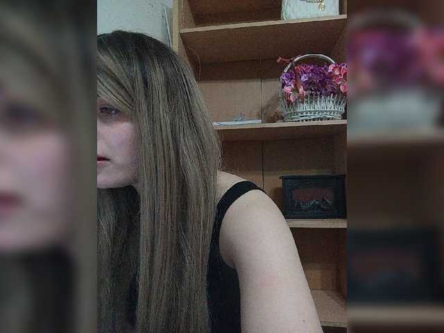 Sonyagasay live cam on BongaCams