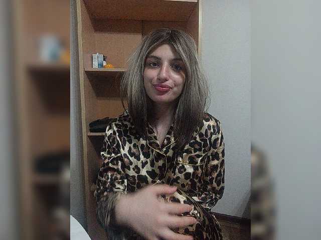 Sonyagasay live webcam show