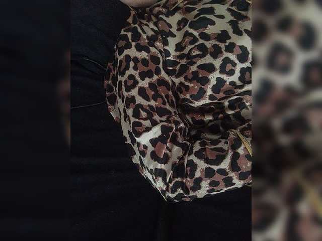Sonyagasay live cam on BongaCams