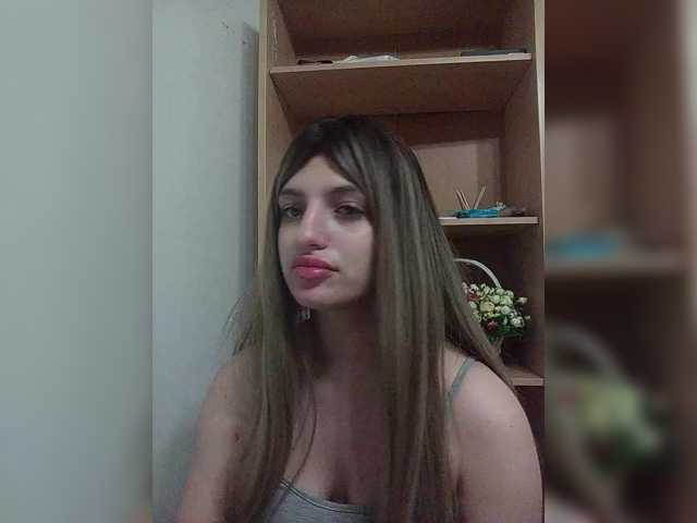 Sonyagasay live cam on BongaCams