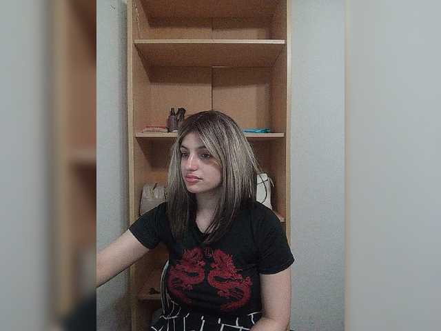 Sonyagasay live cam on BongaCams