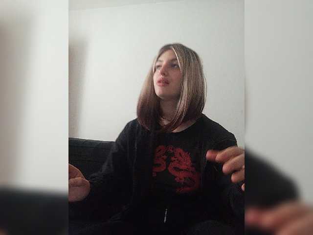 Sonyagasay live cam on BongaCams