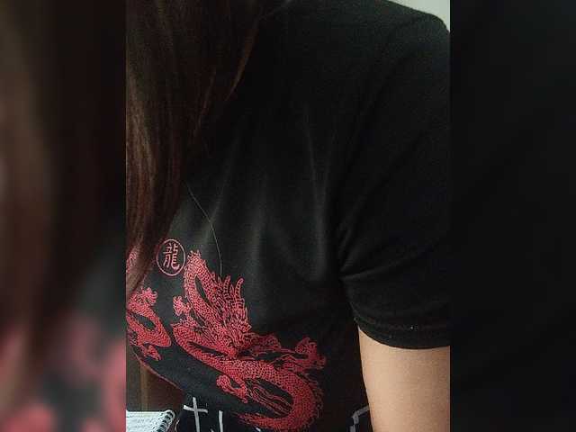 Sonyagasay live cam on BongaCams