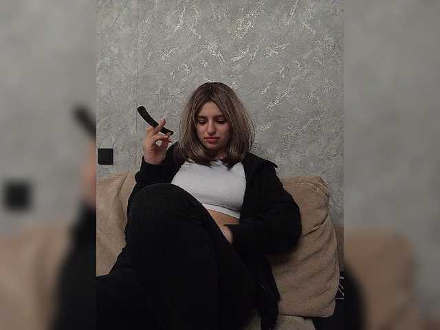 Sonyagasay live cam on BongaCams