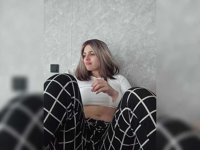 Sonyagasay live cam on BongaCams