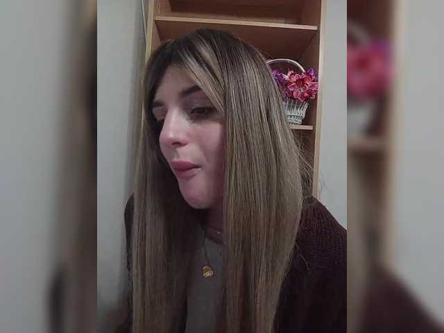 Gjasjaajrssfju live cam preview