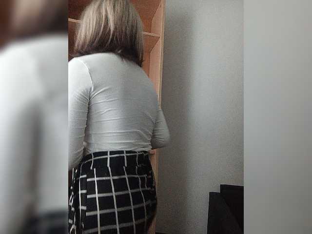 Sonyagasay live cam on BongaCams