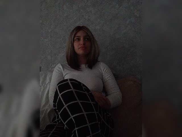 Sonyagasay live cam on BongaCams