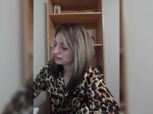 Sonyagasay live webcam show