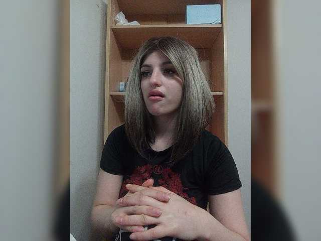 Sonyagasay live cam on BongaCams