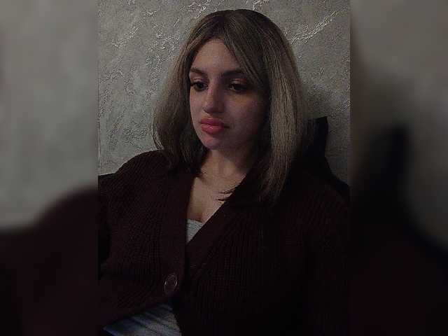 Sonyagasay live cam on BongaCams