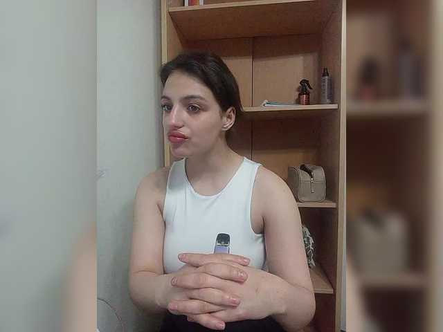 Sonyagasay live cam on BongaCams