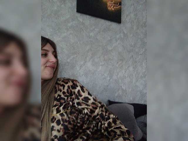 Sonyagasay live cam on BongaCams