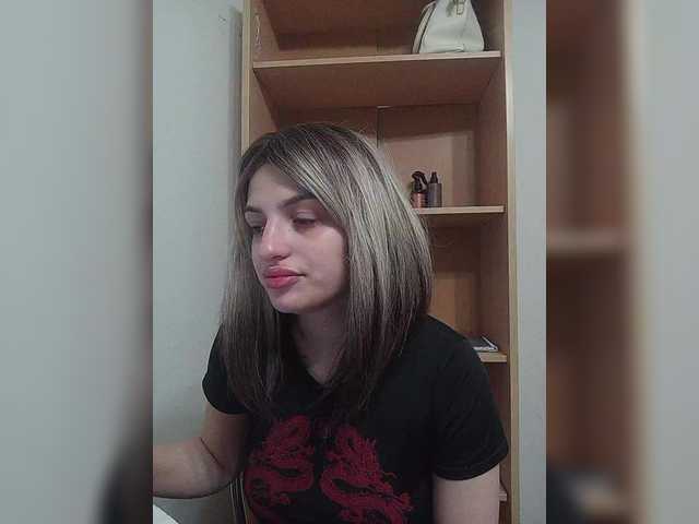 Sonyagasay live cam on BongaCams