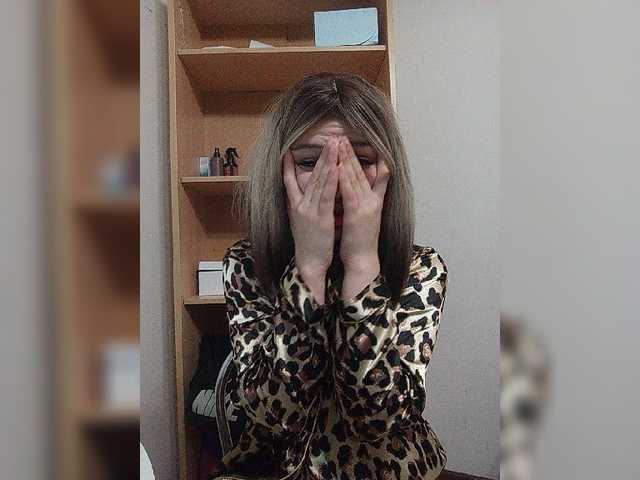 Sonyagasay live cam on BongaCams