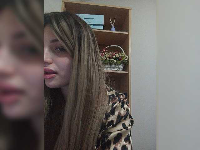 Sonyagasay, en directo ahora en BongaCams