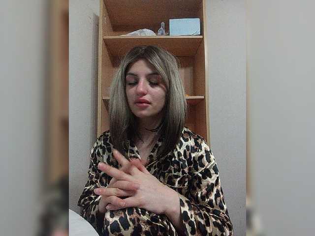 Sonyagasay live cam on BongaCams