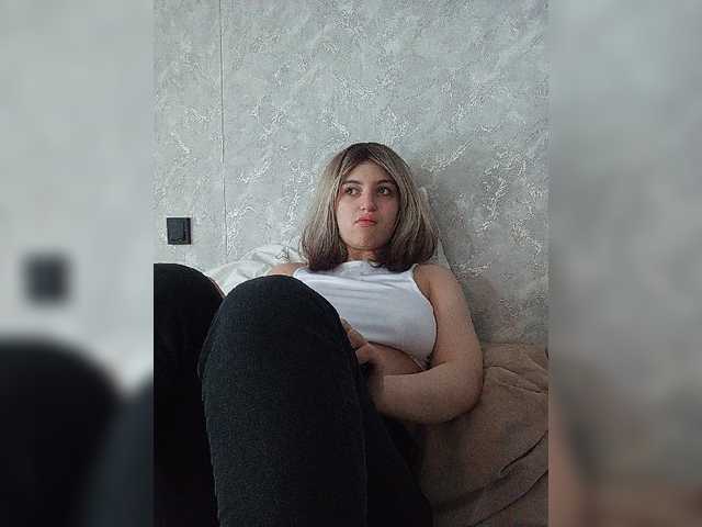 Sonyagasay live cam on BongaCams