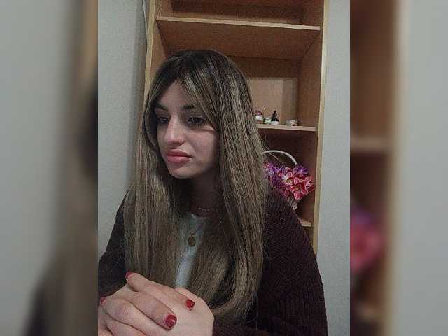 Sonyagasay live cam on BongaCams