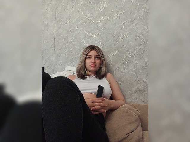 Sonyagasay live cam on BongaCams