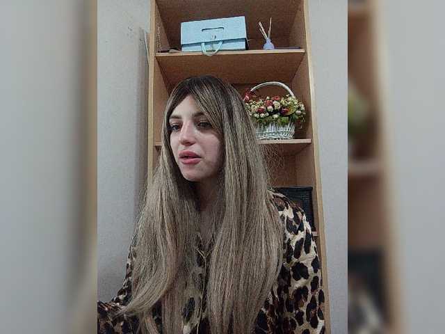 Sonyagasay, live now on BongaCams