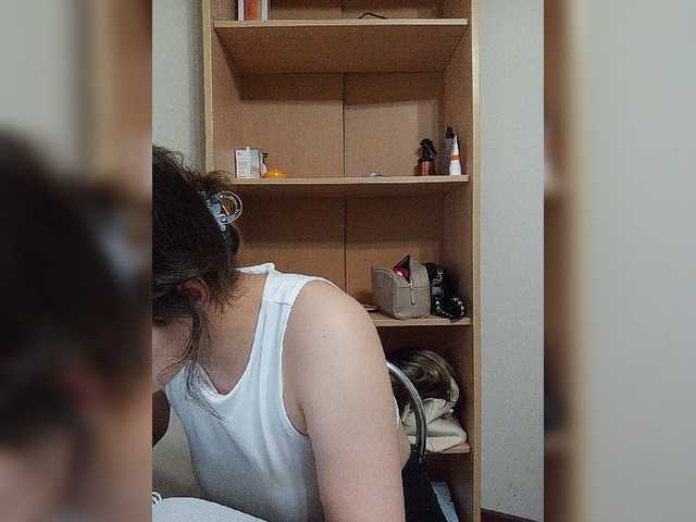 Sonyagasay live cam on BongaCams