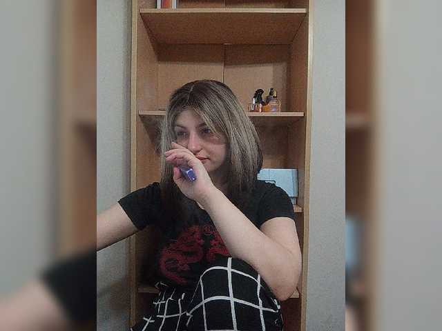 Sonyagasay live cam on BongaCams