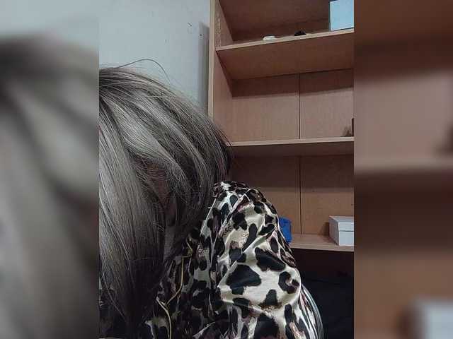 Sonyagasay live cam on BongaCams