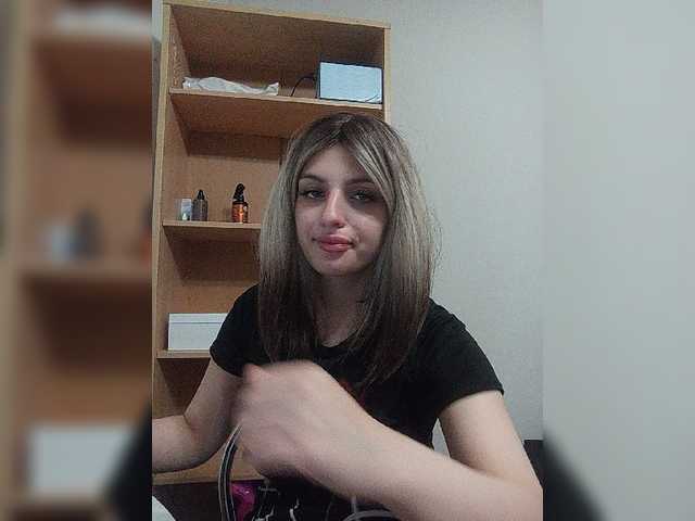 Sonyagasay live cam on BongaCams