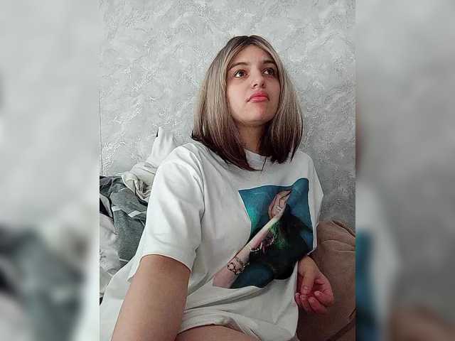 Sonyagasay live cam on BongaCams