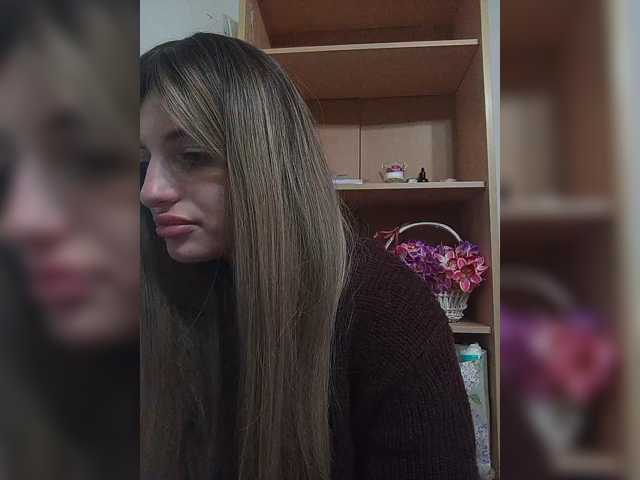 Sonyagasay live cam on BongaCams