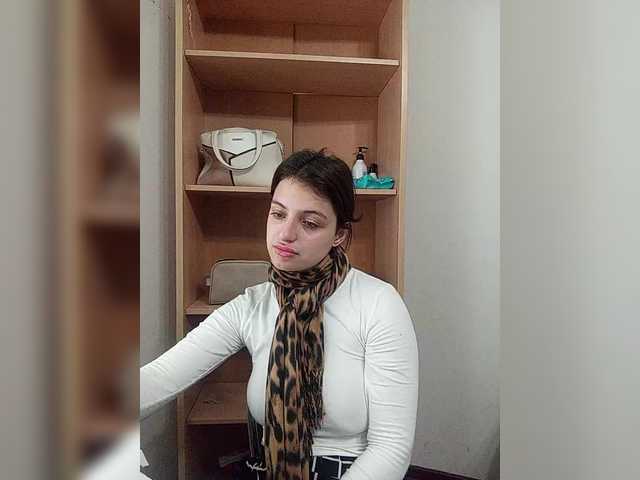 Sonyagasay live cam on BongaCams