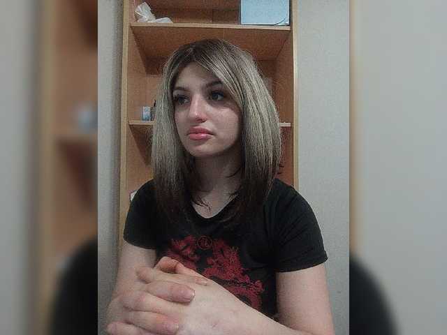 Sonyagasay live cam on BongaCams
