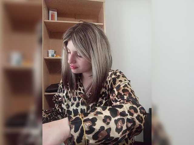 Sonyagasay live webcam show