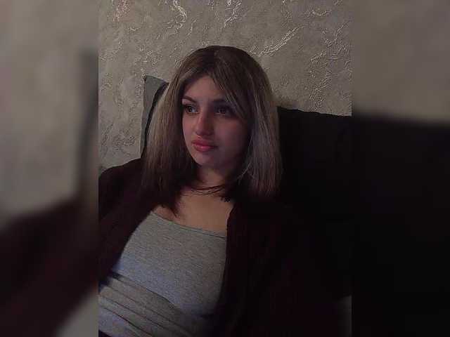 Sonyagasay live cam on BongaCams