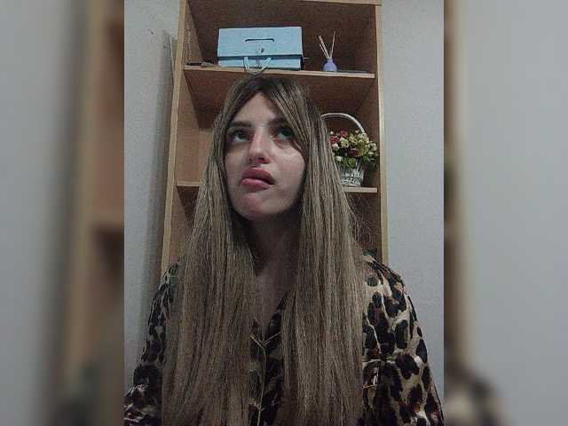Sonyagasay, en directo ahora en BongaCams