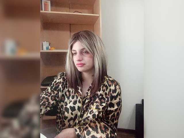 Sonyagasay live webcam show