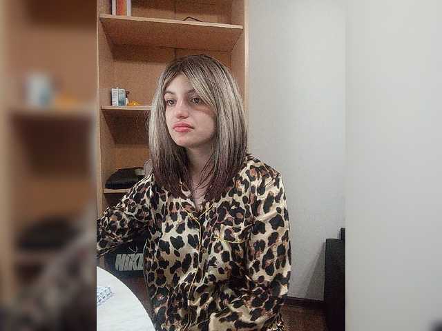 Sonyagasay live webcam show