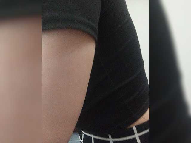 Sonyagasay live cam on BongaCams