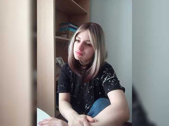 Sonyagasay's BongaCams show and profile